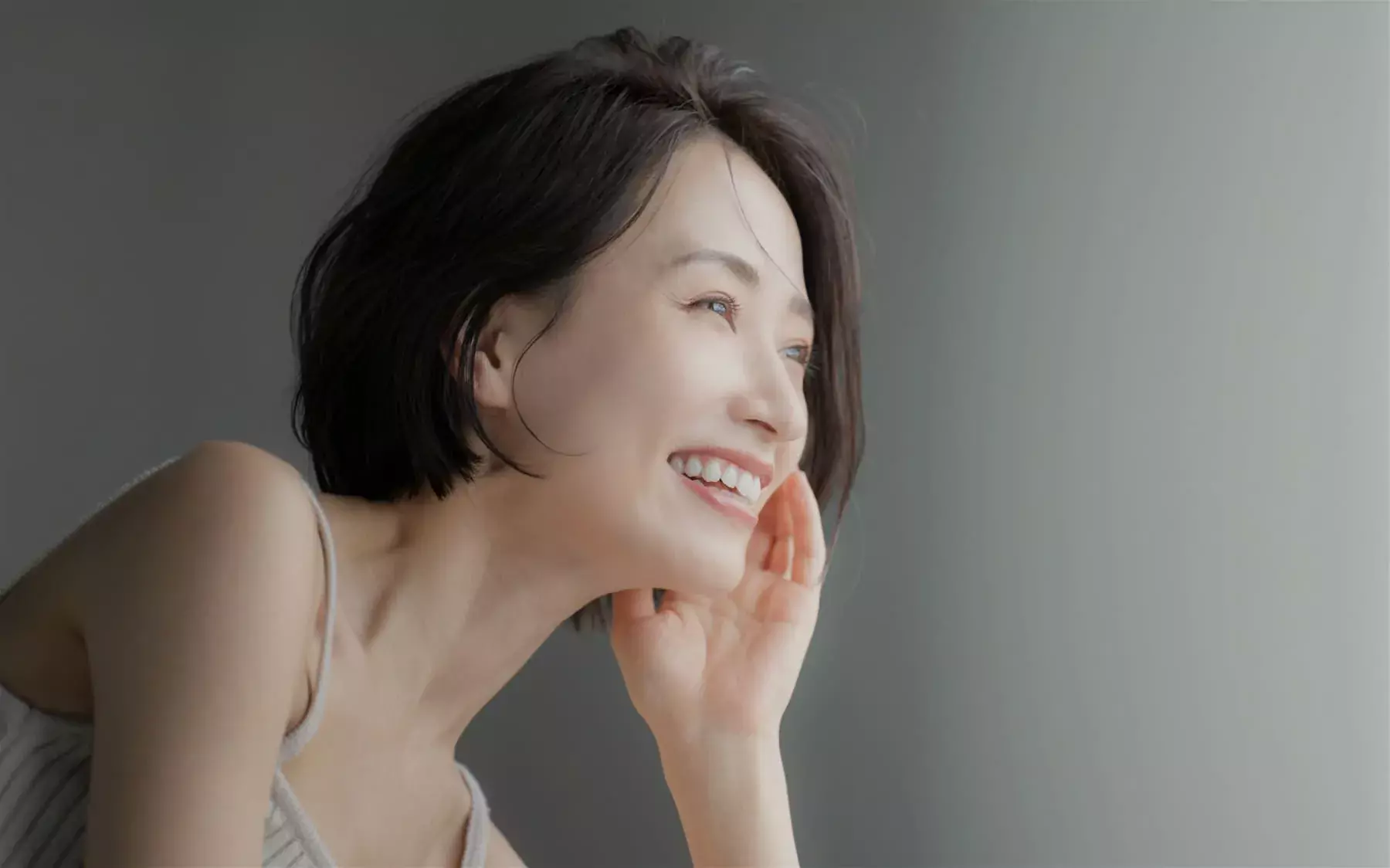 女性
